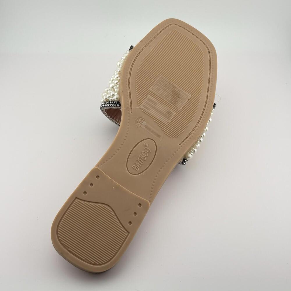 New Women's Jeweled Rhinestone Pearl Slide Flat Jelly Sandal Open Toe - Size 6.5 - Picture 7 of 10